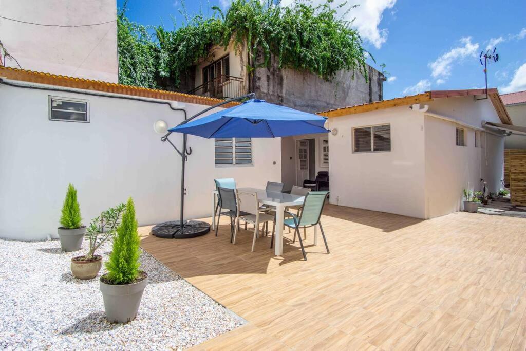 Le Cataleya - Gite "Terre Et Truffes" Le Lamentin Extérieur photo